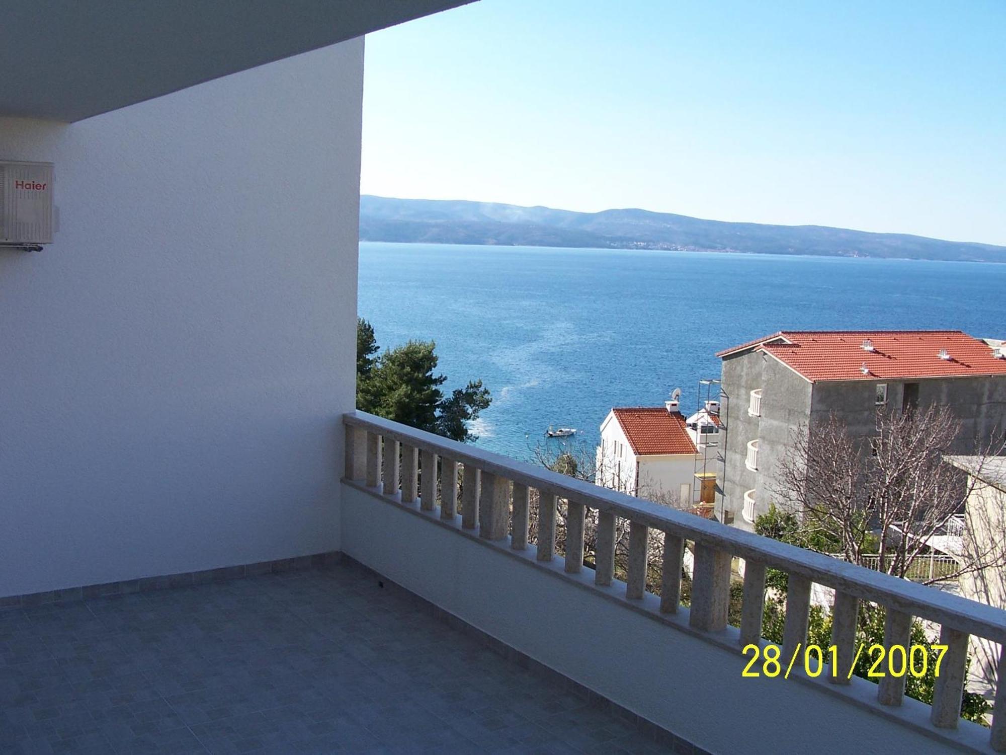 Apartments Perdijic Nemira Omiš Extérieur photo