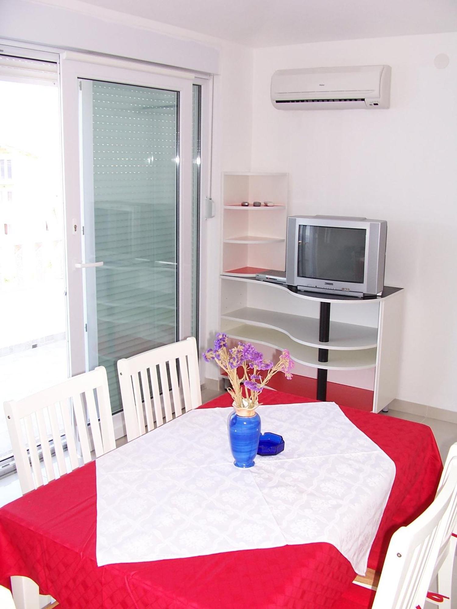 Apartments Perdijic Nemira Omiš Extérieur photo