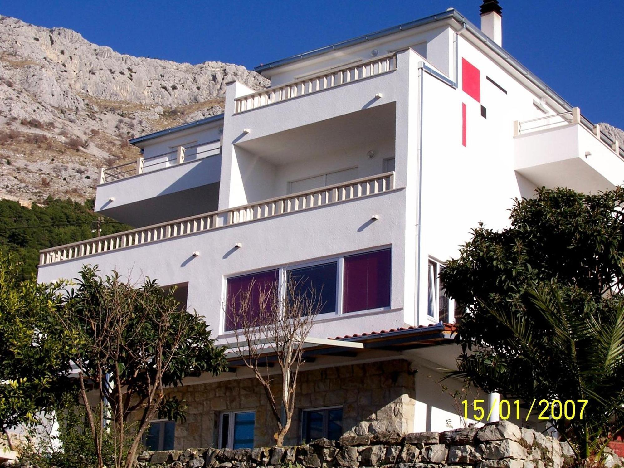 Apartments Perdijic Nemira Omiš Extérieur photo