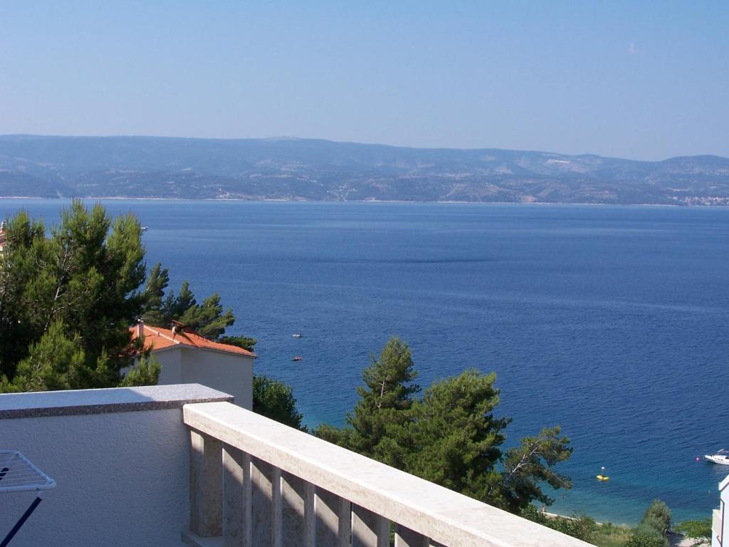 Apartments Perdijic Nemira Omiš Chambre photo
